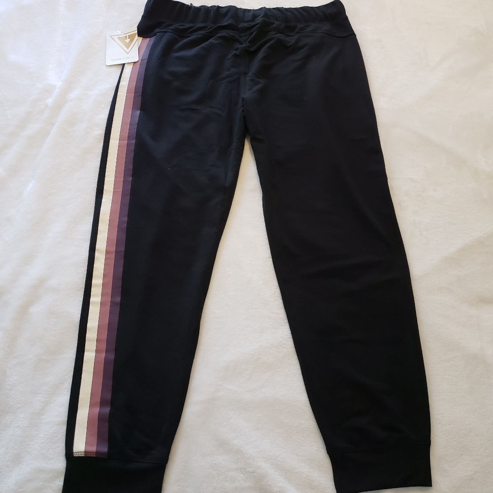 YOGASMOGA Rich Black Leg Stripes Jogger Pants--NWT--L